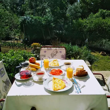 ベッド・アンド・ブレックファスト Antun Mozara Family House スラノ