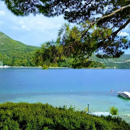 Antun Mozara Family House Bed & Breakfast