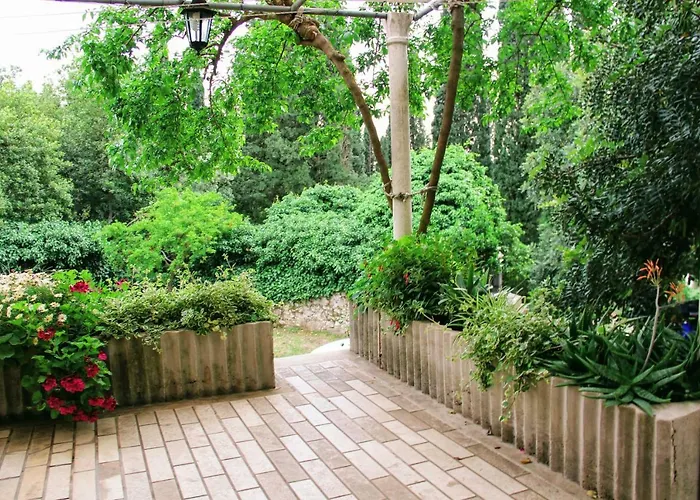 安通莫泽拉住宿加早餐旅馆 斯拉诺