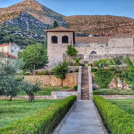 Couette-café Antun Mozara Family House 3*