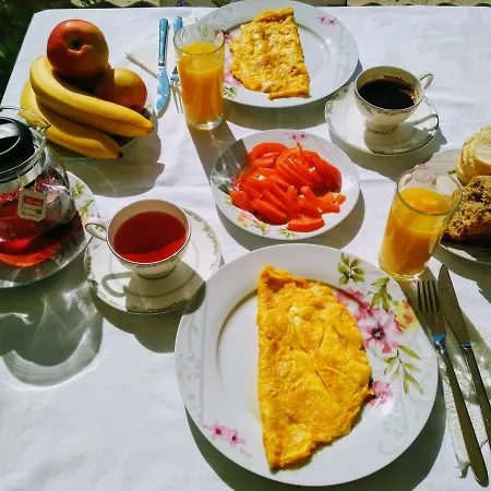 Antun Mozara Family House Couette-café 3*