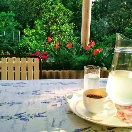 Antun Mozara Family House 3*